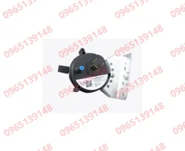 york-s102425006701-spst-pressure-switch-150wc