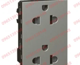 O-cam-doi-3-chau-16A-3-mo-dun-Mau-trang-bac-Legrand-572633